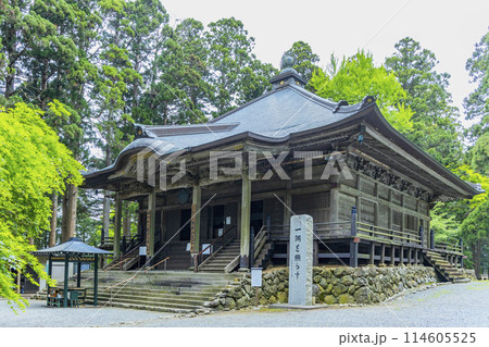 宮城県涌谷町春の箟岳山箟峯寺 114605525