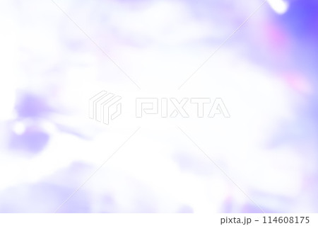 パープルカラー系ストライプイメージ　(背景素材) 114608175