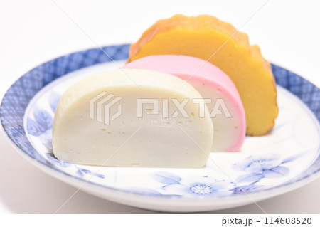 蒲鉾と伊達巻 蒲鉾と伊達巻 114608520