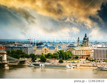 picturesque view on Budapest picturesque view on Budapest 114610610