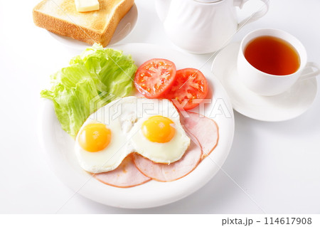 ハムエッグ朝食 ハムエッグ朝食 114617908