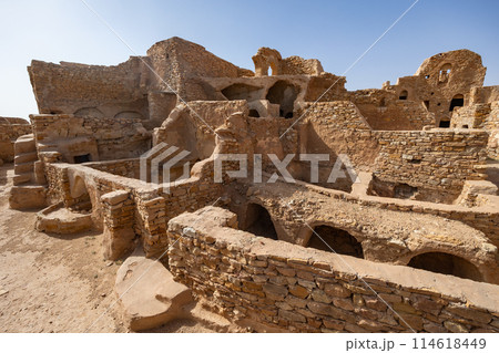 Anceint Berber fortifications of Ksar Beni Barka in Tataouine, Tunisia 114618449