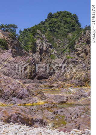 春の浦富海岸の風景 鳥取県 浦富海岸 春の浦富海岸の風景 鳥取県 浦富海岸 114618714