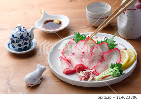 ミンク鯨ベーコンスライス 和歌山県 太地町 郷土料理 （普通にスーパーで売ってます） 114623886