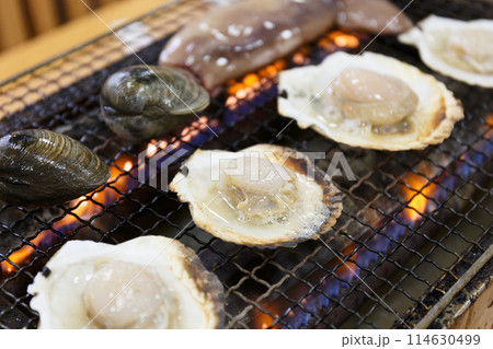 海鮮焼きホタテ貝柱 114630499