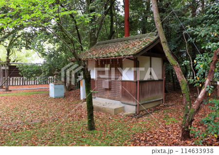 Muko-Jinja Shinto Shrine in Muko City of Kyoto Japan. Founded in the year 718 by the Mutobe clan as requested by Emperor Jinmu. Its design was copied by the Meiji Jingu in Tokyo. 114633938