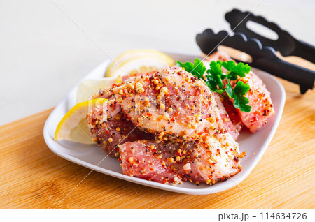 豚ロースのレモンペッパー風味 豚ロースのレモンペッパー風味 114634726