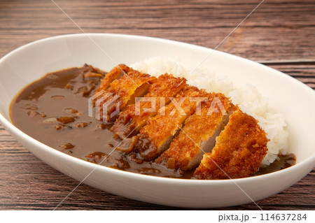 カツカレー 114637284