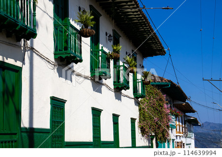 Beautiful streets at the historical downtown of the heritage town of Salamina located at the Caldas department in Colombia. 114639994