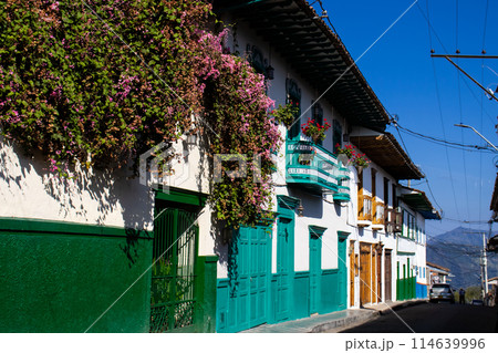 Beautiful streets at the historical downtown of the heritage town of Salamina located at the Caldas department in Colombia. 114639996