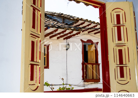 Beautiful wibdiws at the historical downtown of the heritage town of Salamina located at the Caldas department in Colombia. 114640663