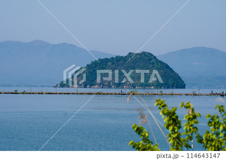 春霞の竹生島 春霞の竹生島 114643147