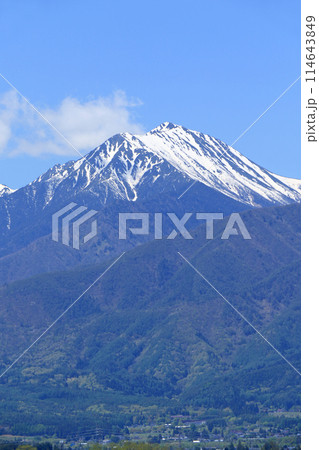 5月の常念岳 5月の常念岳 114643849