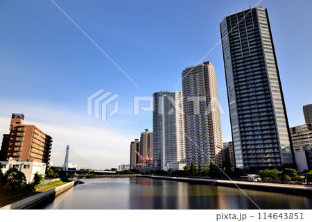 東京都　東雲高層タワーマンション群の風景 長秒露光 114643851