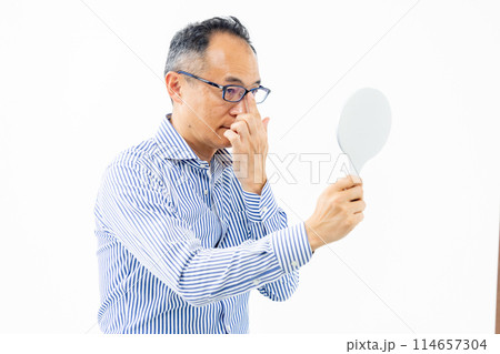 ミドル男性　メガネ　選ぶ 114657304