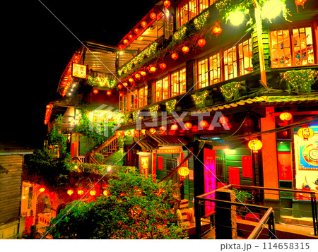 台湾・夜の九份（九分）老街_HDR・アニメ風 114658315
