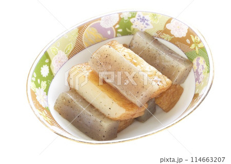 コンニャクとさつま揚げ 114663207