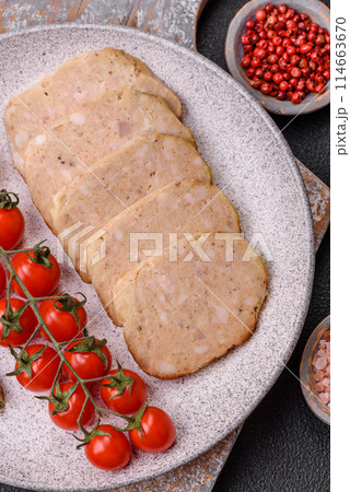 Delicious roll or homemade minced chicken sausage Delicious roll or homemade minced chicken sausage 114663670