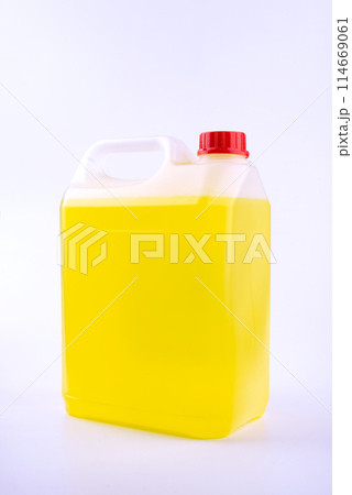 Plastic canister with pen and red cap, yellow liquid, mock up object, isolated on white background. 114669061