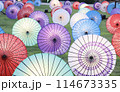 和傘　傘　背景素材 114673335