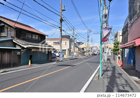 中山道桶川宿散歩:旧中山道の町並み 桶川市南 中山道桶川宿散歩:旧中山道の町並み 桶川市南 114673472