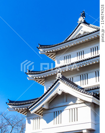 のぼうの城忍城跡の景色 難攻不落の落ちない城のディテール 青空の下で のぼうの城忍城跡の景色 難攻不落の落ちない城のディテール 青空の下で 114674328