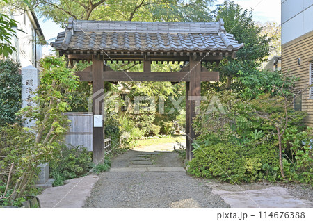 中山道桶川宿散歩：桶川宿本陣遺構　桶川市寿 114676388