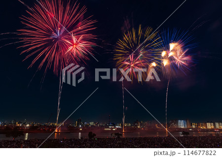 足立の花火大会　東京都 114677822