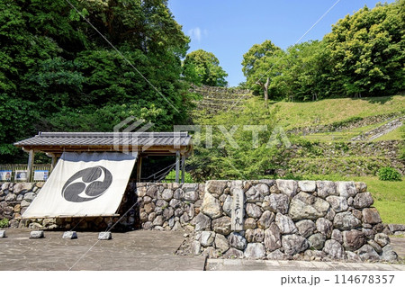 鳥羽市、鳥羽城三ノ丸広場の風景 114678357