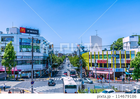 日本の横浜都市景観 5月・あざみ野駅前などを望む 日本の横浜都市景観 5月・あざみ野駅前などを望む 114679186