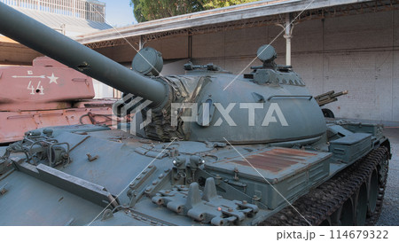 鹵獲されたT-54戦車 114679322