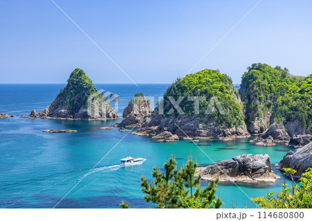 網代休憩所からの眺め(浦富海岸) 網代休憩所からの眺め(浦富海岸) 114680800