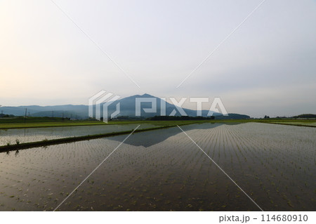 初夏の逆さ筑波 初夏の逆さ筑波 114680910