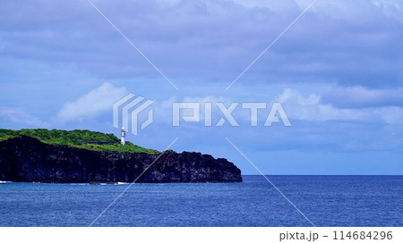 三宅島の海岸の風景 114684296