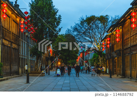 Sanfang Qixiang, literally Three Lanes and Seven Alleys, an ancient town in fuzhou, china 114688792