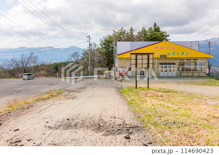 春先の鷲ヶ岳スキー場（岐阜県郡上市高鷲町大鷲）※作品コメント欄に撮影位置 114690423
