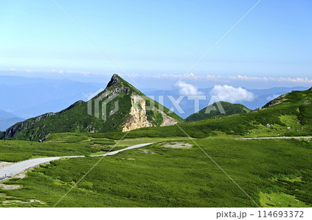 烏帽子岳(撮影地:乗鞍、大黒岳) 烏帽子岳(撮影地:乗鞍、大黒岳) 114693372