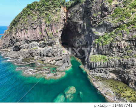 島根県松江市 加賀の潜戸 旧潜戸 島根県松江市 加賀の潜戸 旧潜戸 114697741
