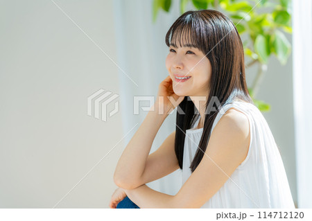 日本人女性の美容イメージ 日本人女性の美容イメージ 114712120