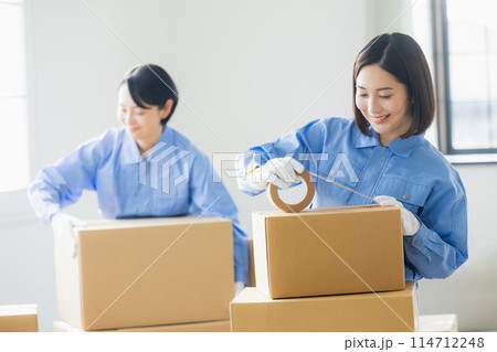 引っ越し荷造りサービスイメージ  114712248