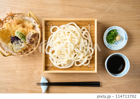 天せいろうどん 114713702