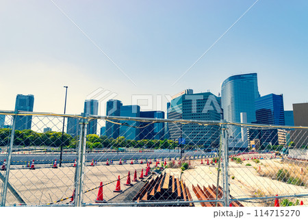 東京 工事が続く環状第2号線築地周辺 2024.05　c-3 暖色加味 114715270