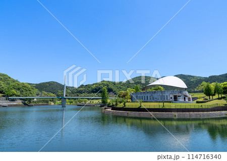 《福岡県》筑豊緑地・新緑 114716340