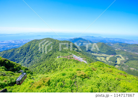 初夏の妙見岳から見た景色　長崎県雲仙市 114717867