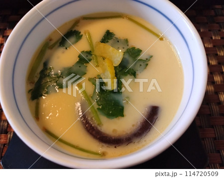 美味しいお寿司 絶品の和食 代表的和食 美味しいお寿司 絶品の和食 代表的和食 114720509