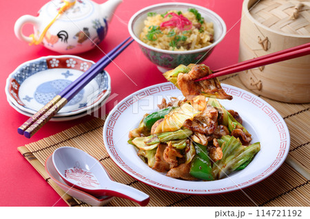 本格中華　回鍋肉（ホイコーロー） 114721192