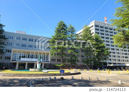 福島県庁の全景 114724113