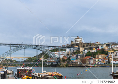 ポルト、ポルトガル 世界遺産•ドンルイス1世橋、PORTO Portugal Bridges ポルト、ポルトガル 世界遺産•ドンルイス1世橋、PORTO Portugal Bridges 114724902