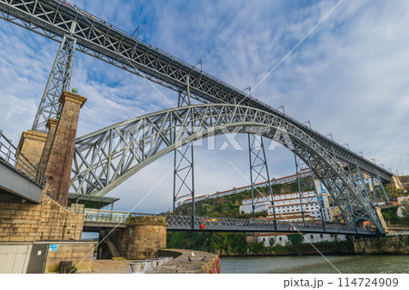 ポルト、ポルトガル 世界遺産•ドンルイス1世橋、PORTO Portugal Bridges ポルト、ポルトガル 世界遺産•ドンルイス1世橋、PORTO Portugal Bridges 114724909