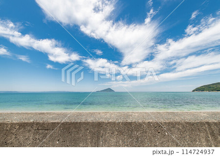 海岸沿いから眺める景色 114724937
